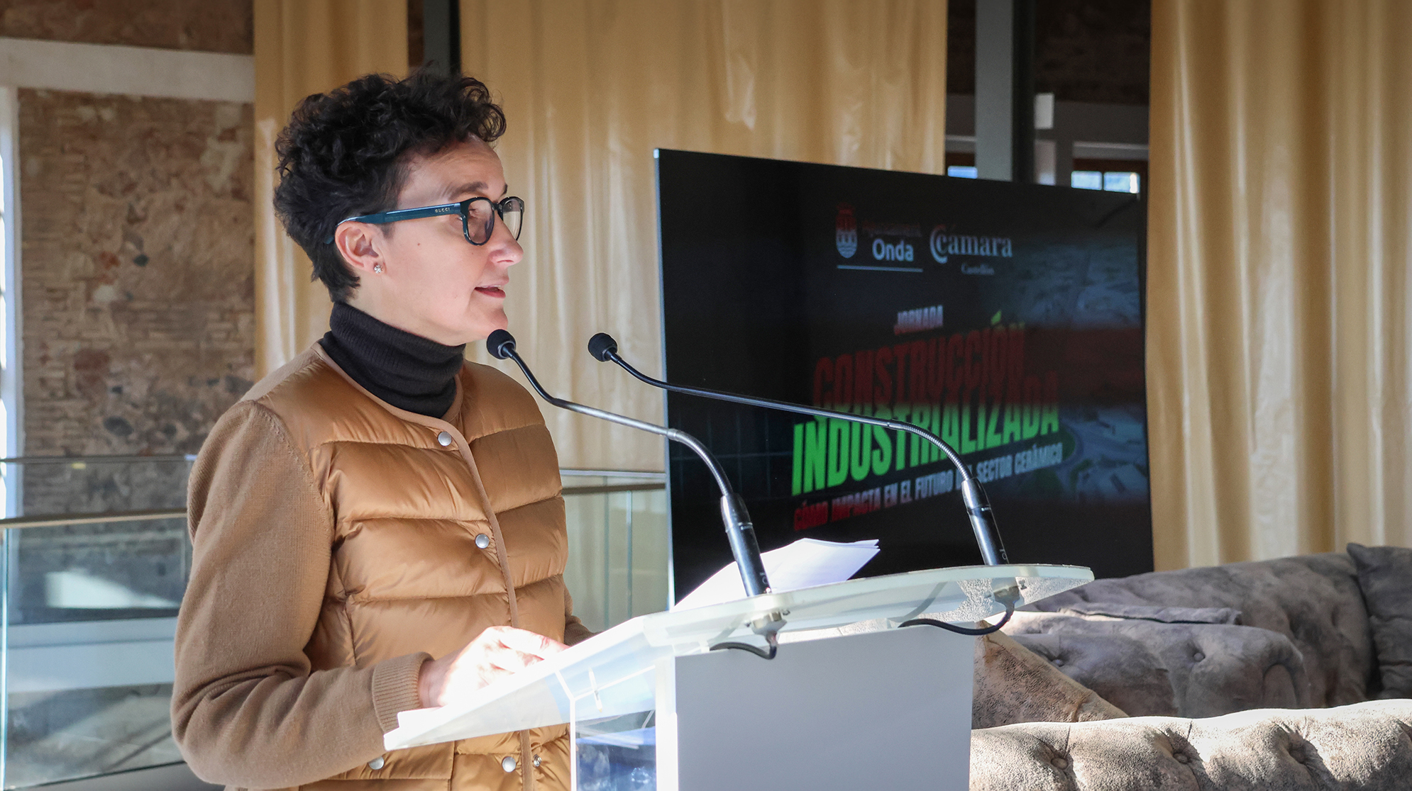 Onda reúne al ecosistema cerámico para analizar el impacto de la construcción industrializada en el sector