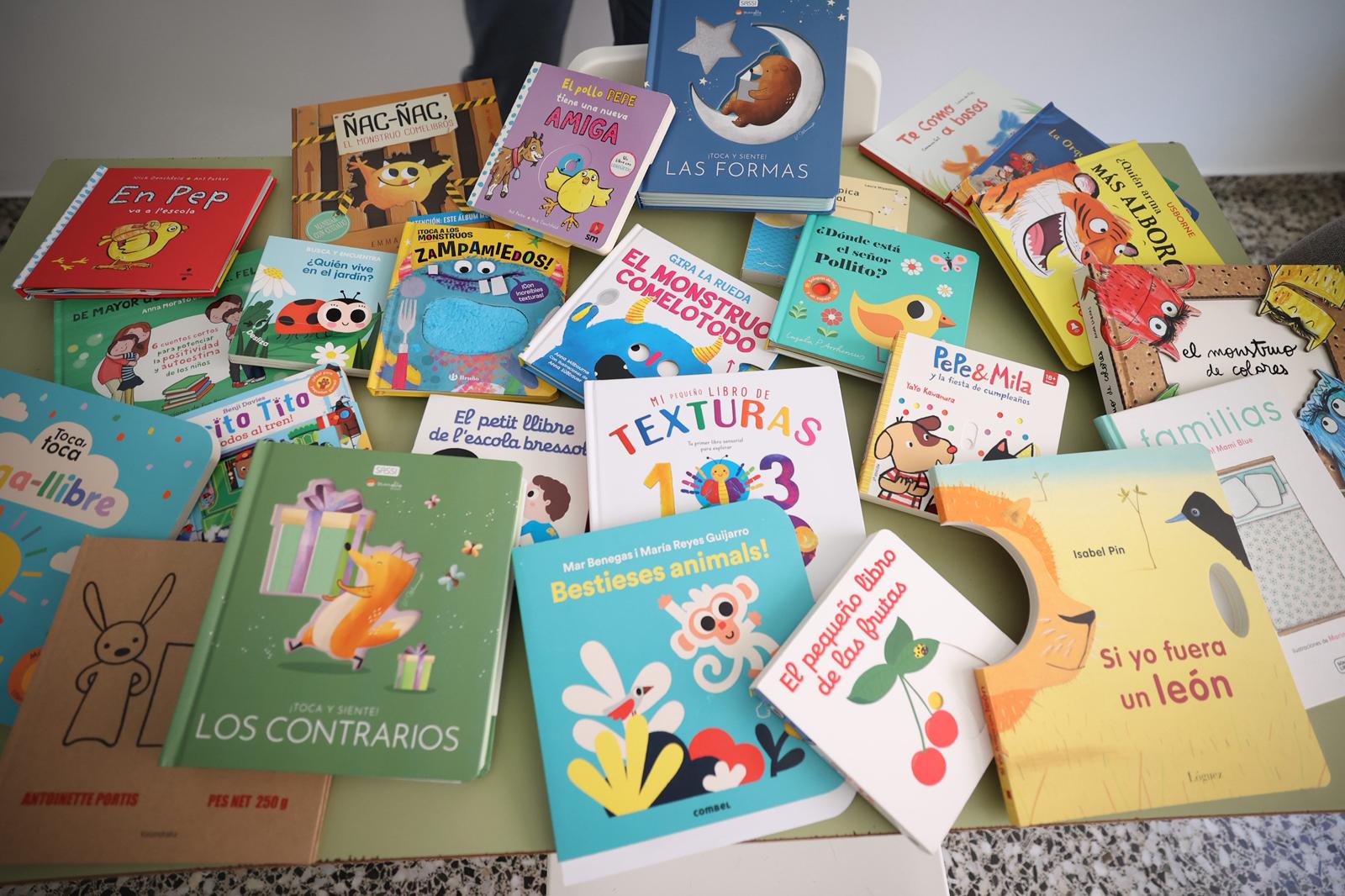 Burriana inverteix en nou material escolar i mobiliari per al pati de l’Escola Infantil Municipal Príncep Felip