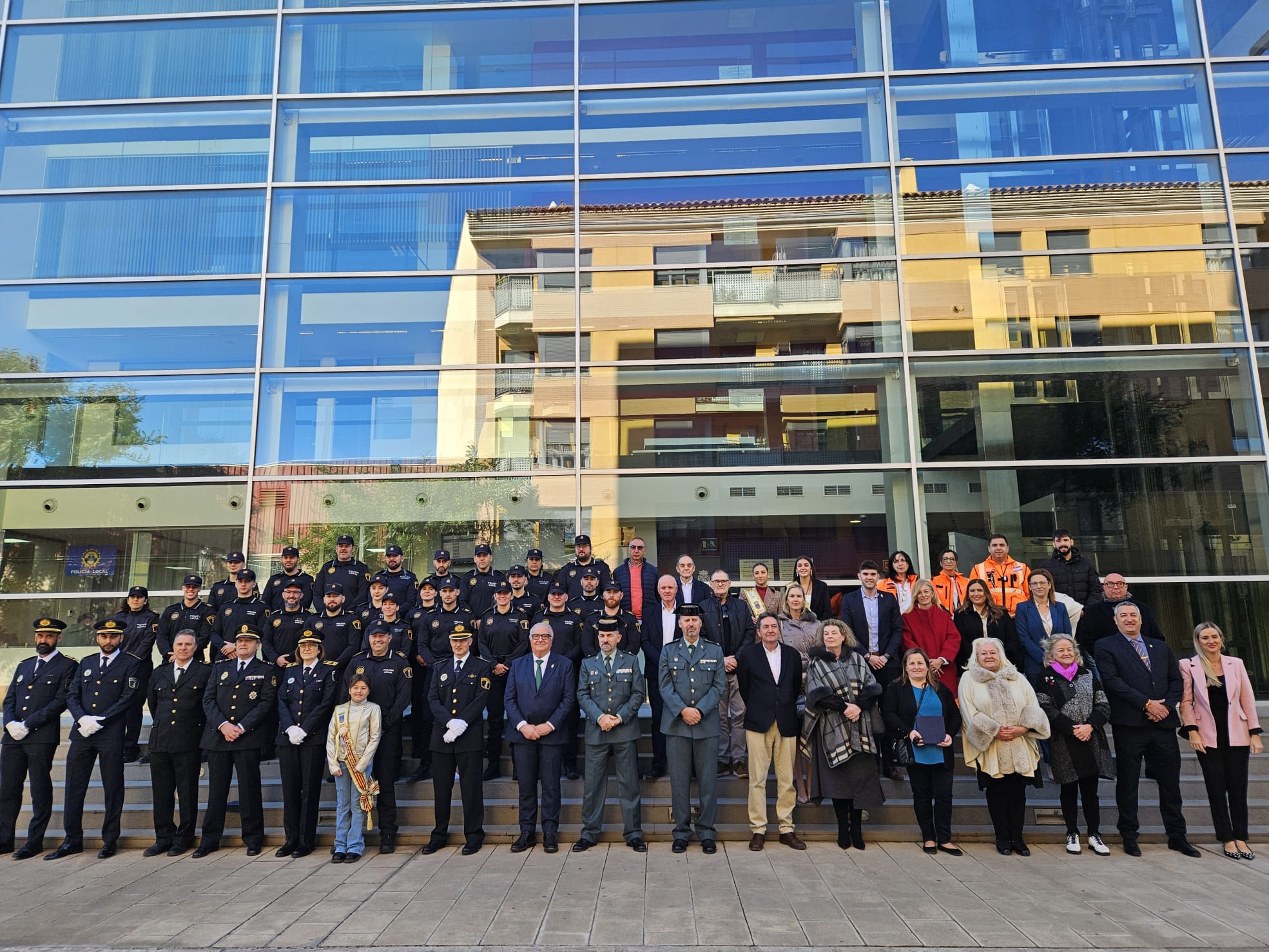Oropesa del Mar celebra la festividad de San Miguel, Patrón de la Policía Local, con un emotivo acto institucional