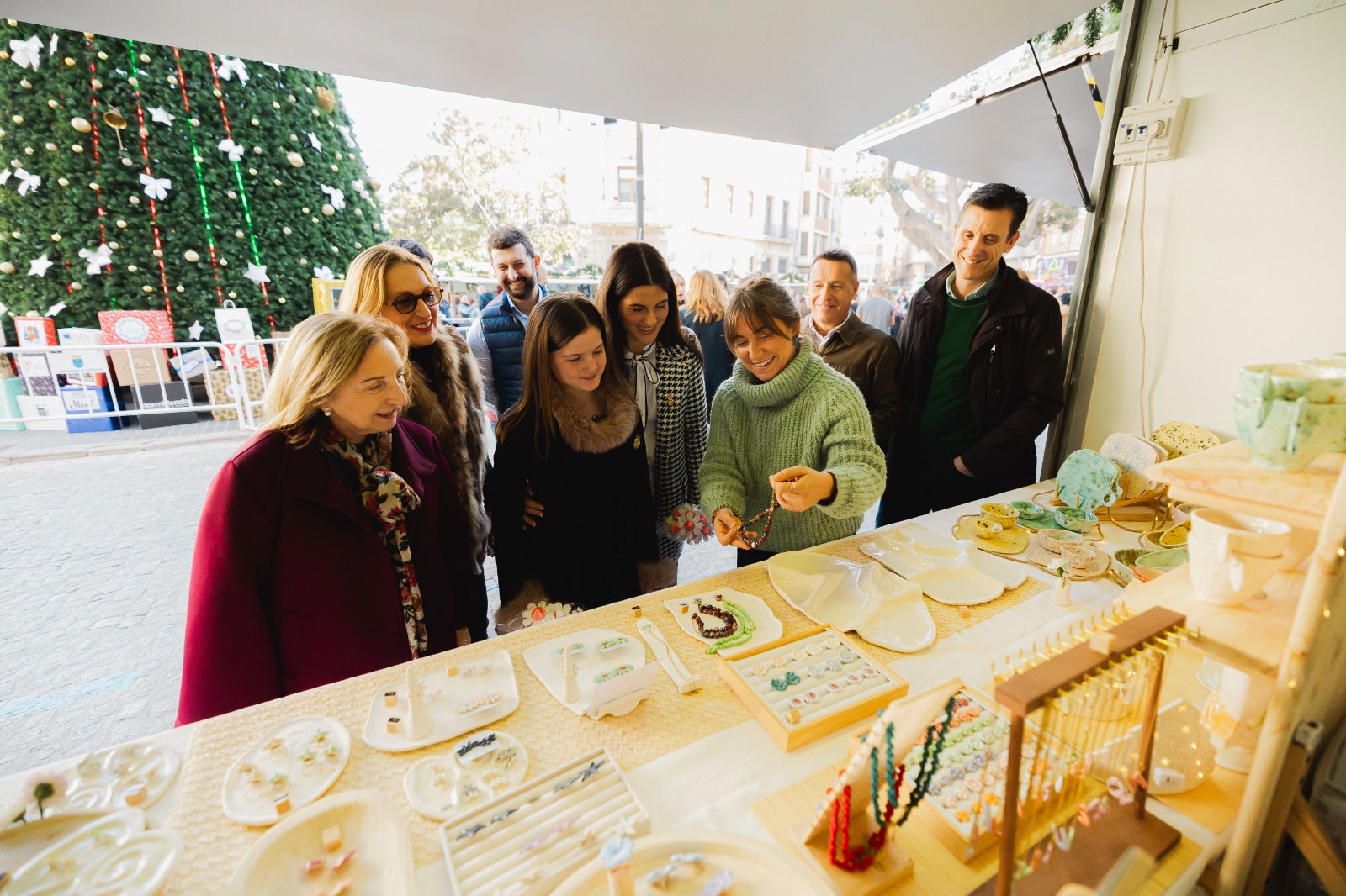 La Fira de Nadal de Burriana arranca con el mejor comercio de proximidad, música, magia y gastronomía