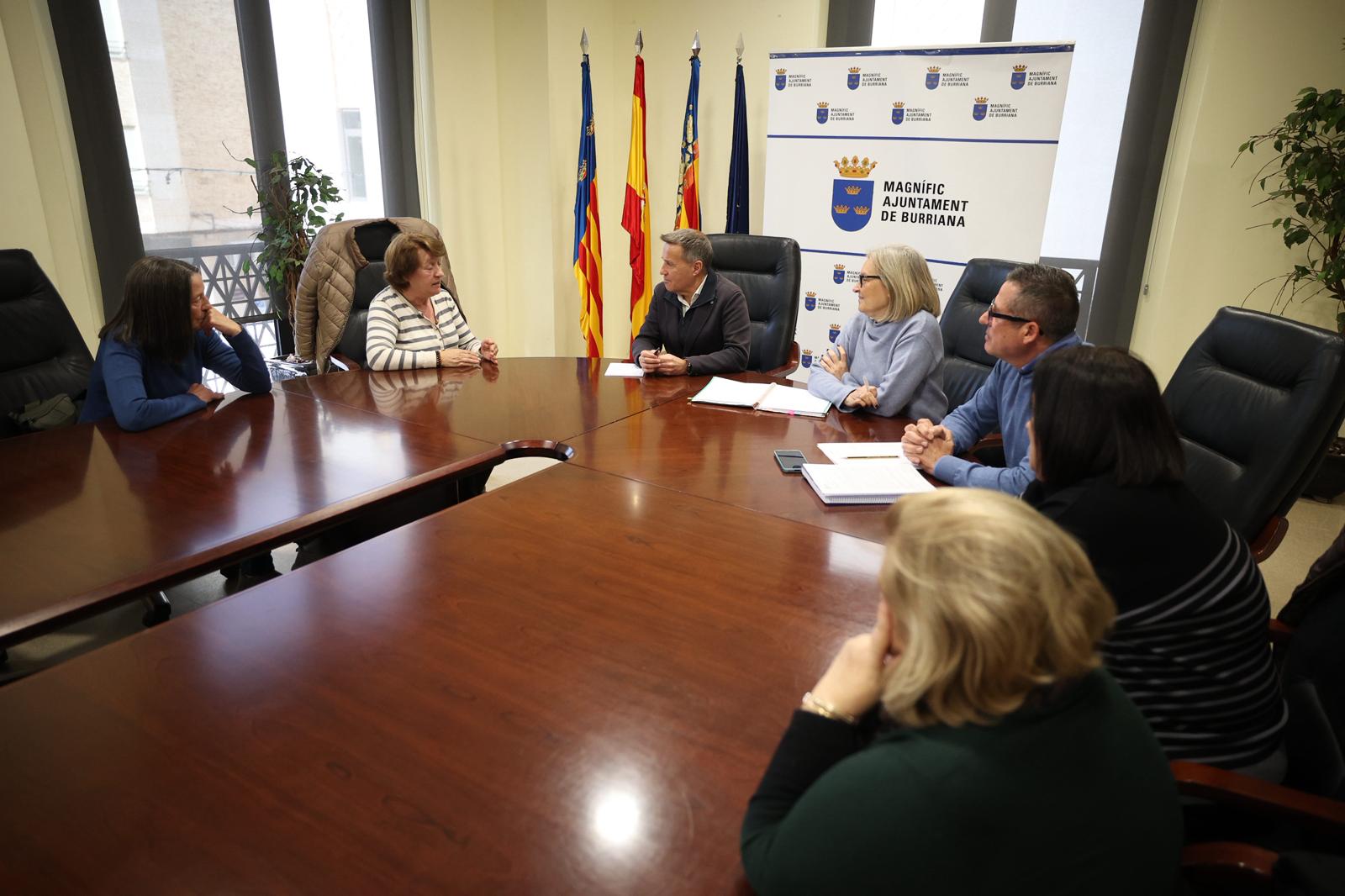 “Amb els meus veïns”: Serratella- Los Arcos