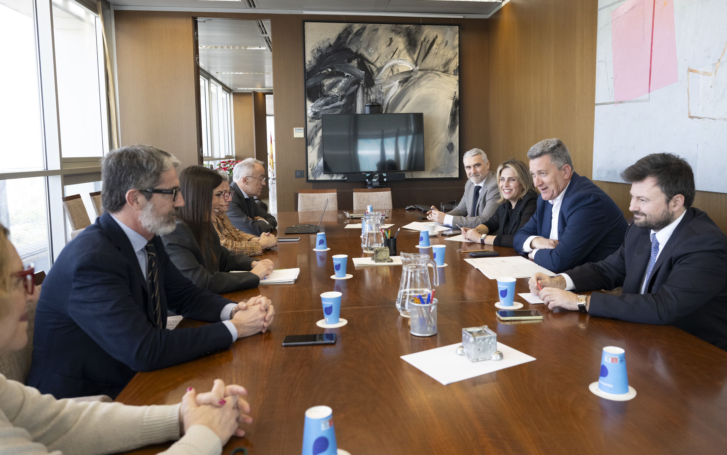 Marta Barrachina enaltix la incorporació de Raquel París al capdavant de la direcció d’Aerocas per a continuar fent de l’aeroport un gran motor de connectivitat i internacionalització