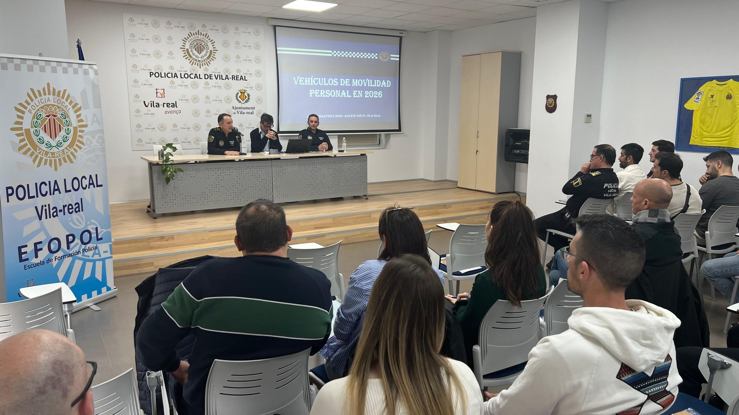 Prop de 120 agents de diferents punts de l’Estat participen a Vila-real en una jornada sobre VMP