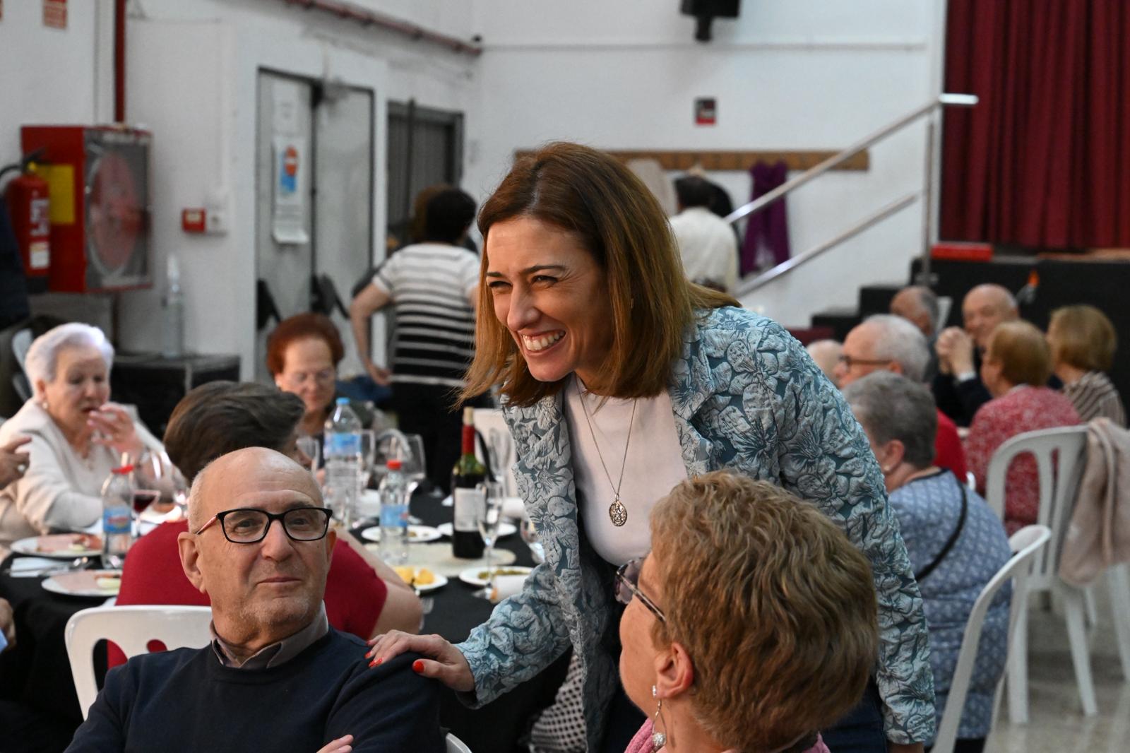 Comida de hermandad del Día del Jubilado en Almassora