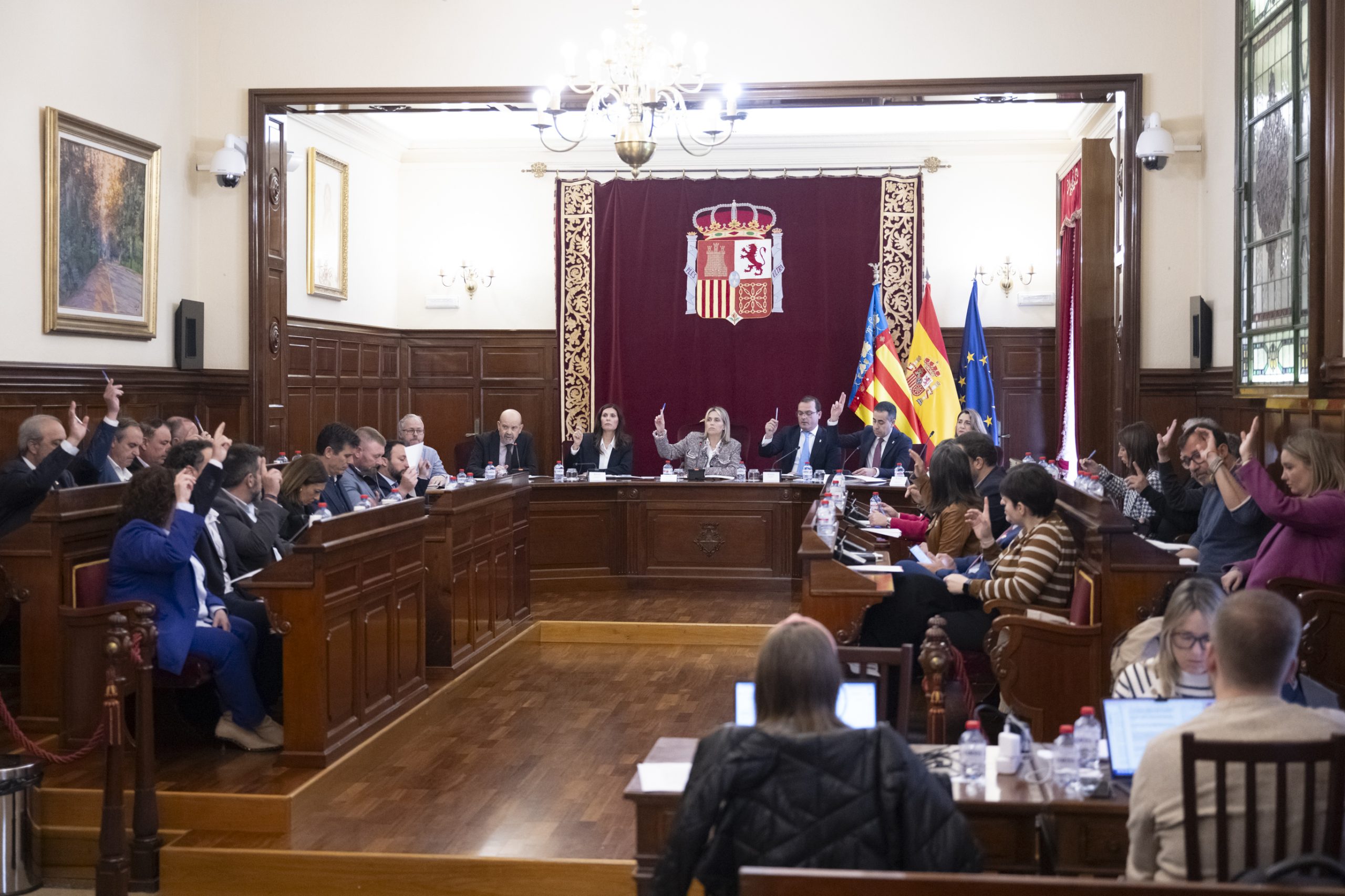 La Diputació sol·licitarà a la Generalitat reforçar els recursos econòmics per a la reposició de xarxes de proveïment d’aigua i sanejament en els municipis de la província