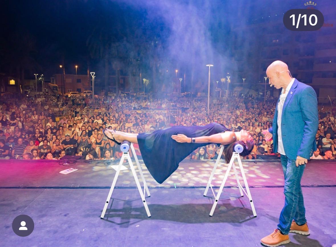 Toni Pons portarà el seu univers de mentalisme i hipnosi al Vila-real  Talent més sorprenent