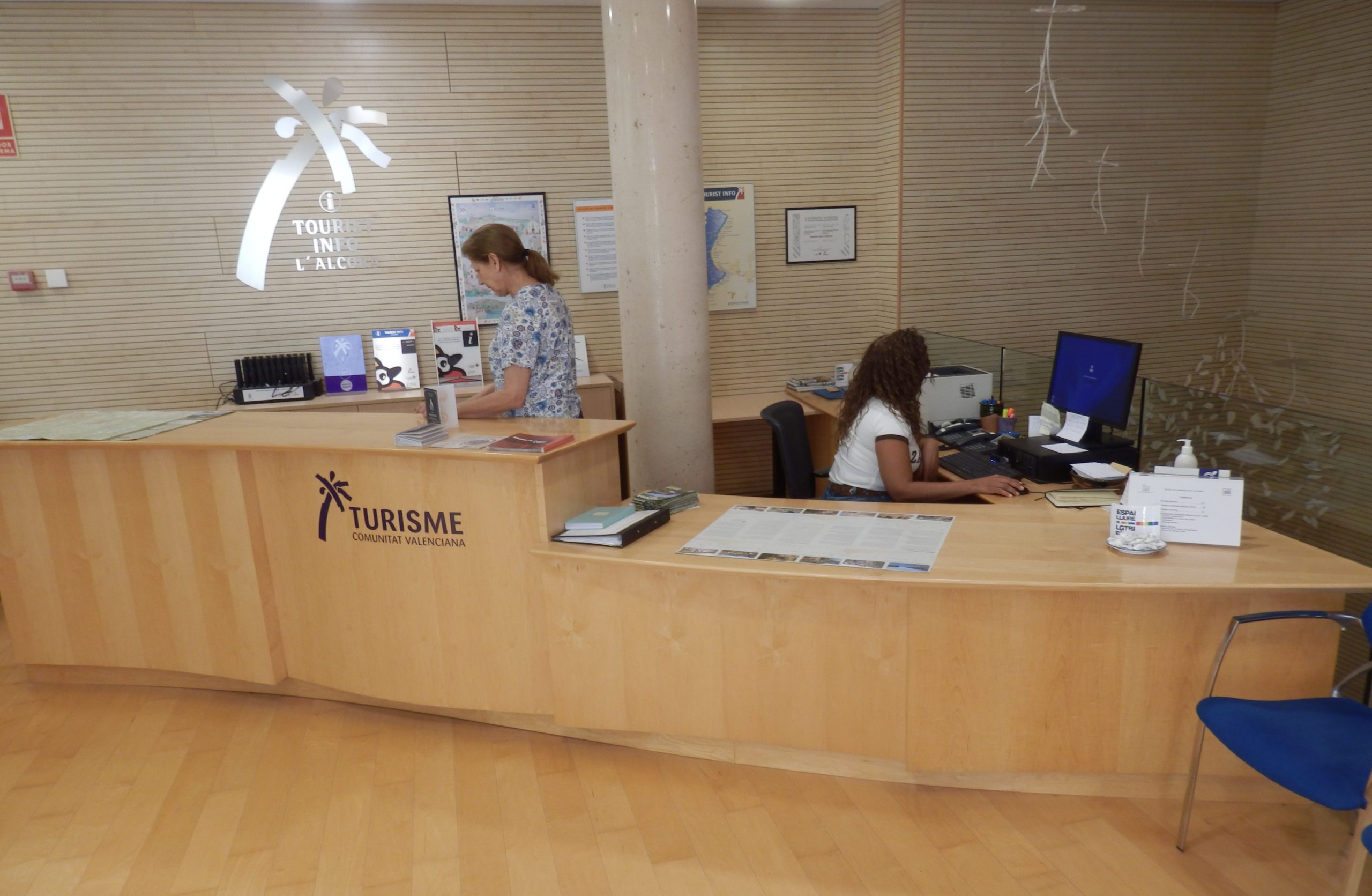 L’Alcora reforça l’atenció al visitant al Museu i la Reial Fàbrica aquest estiu
