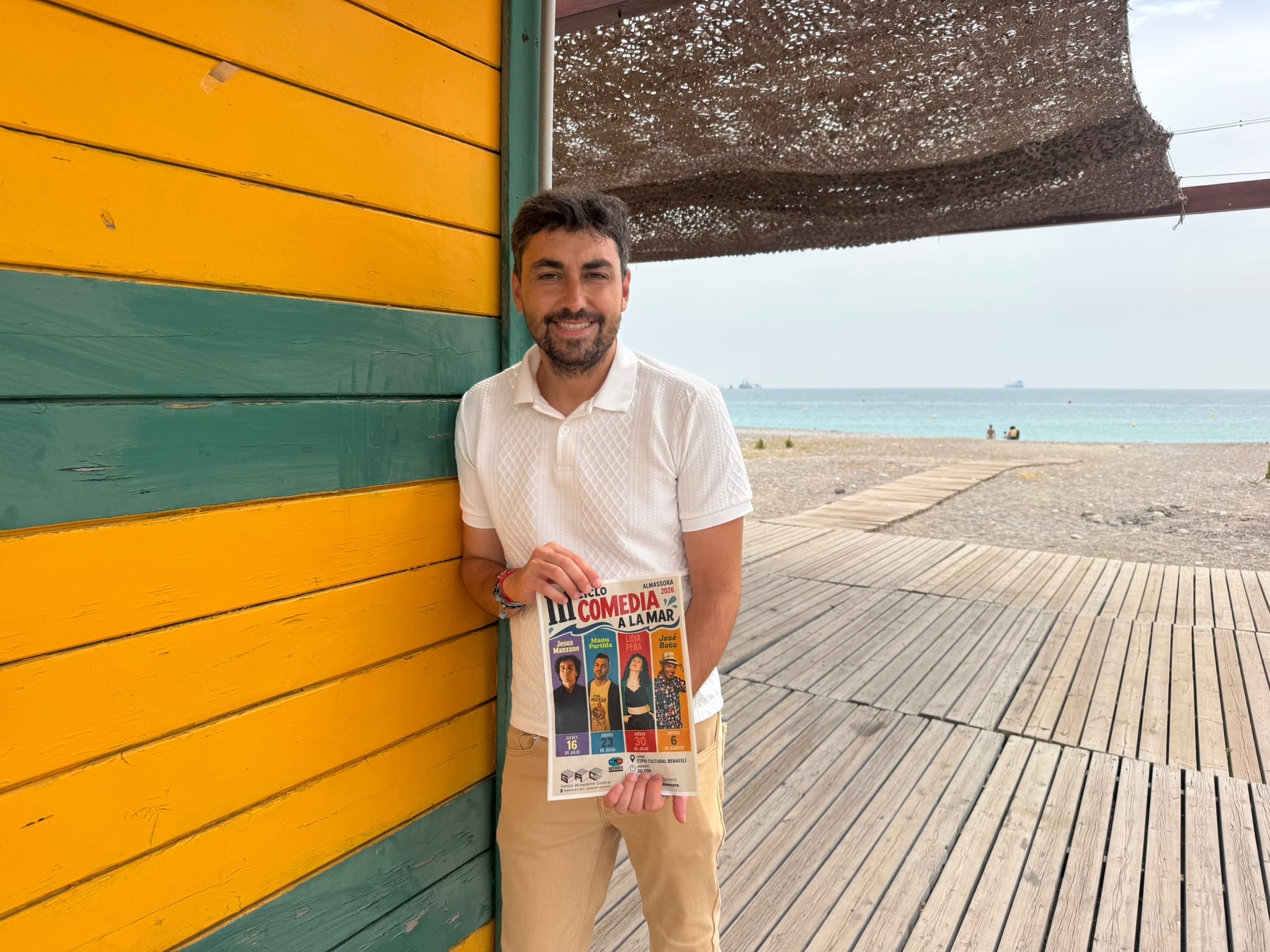 Almassora consolida l’èxit del cicle Comèdia a la Mar amb una tercera edició carregada d’humor