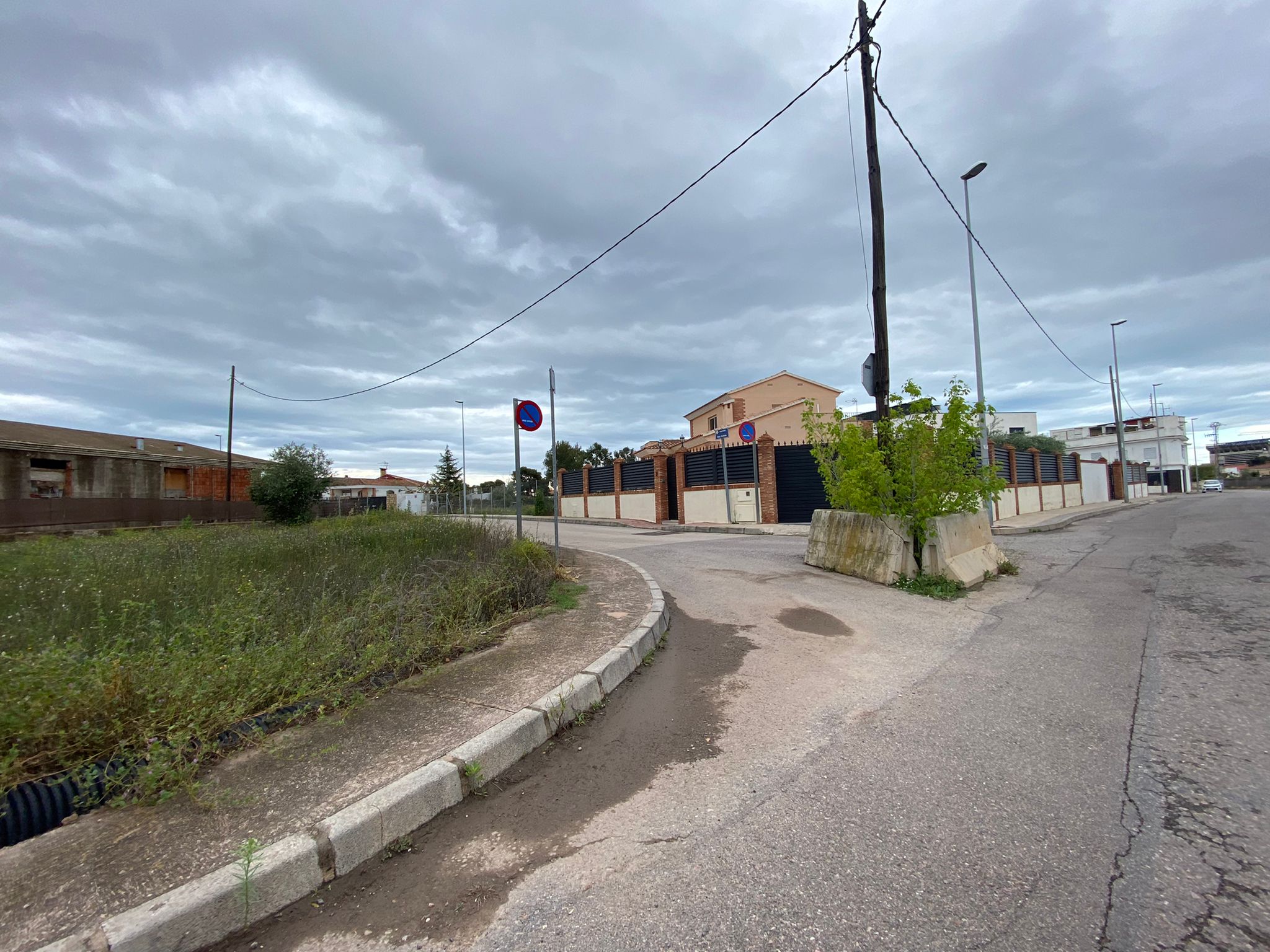 Compromís per Vila-real pide mejoras para la urbanización de los Ángeles