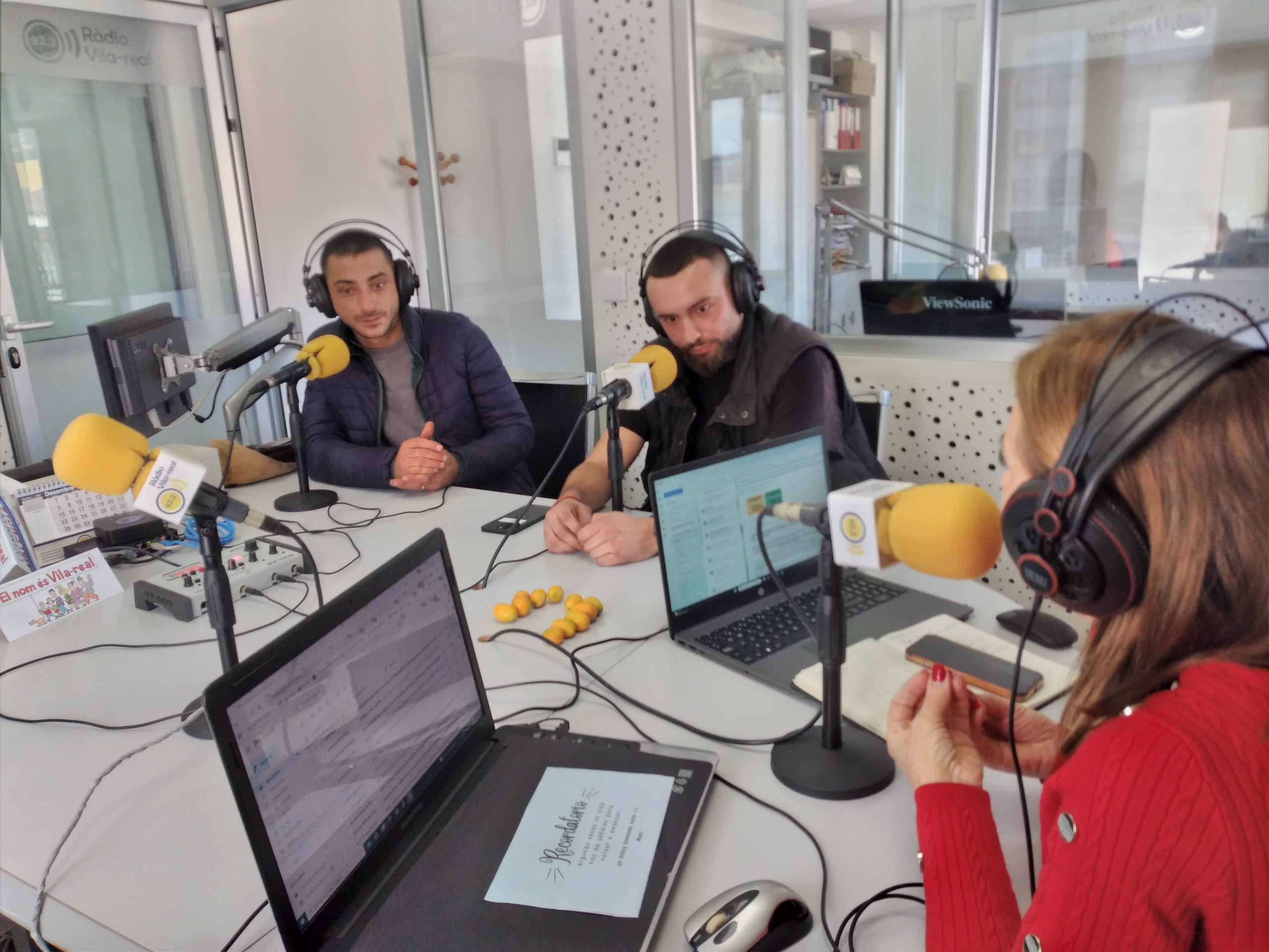 Parlem d´agricultura amb els jóvens agricultors Iñigo Rodríguez i Paco Mas