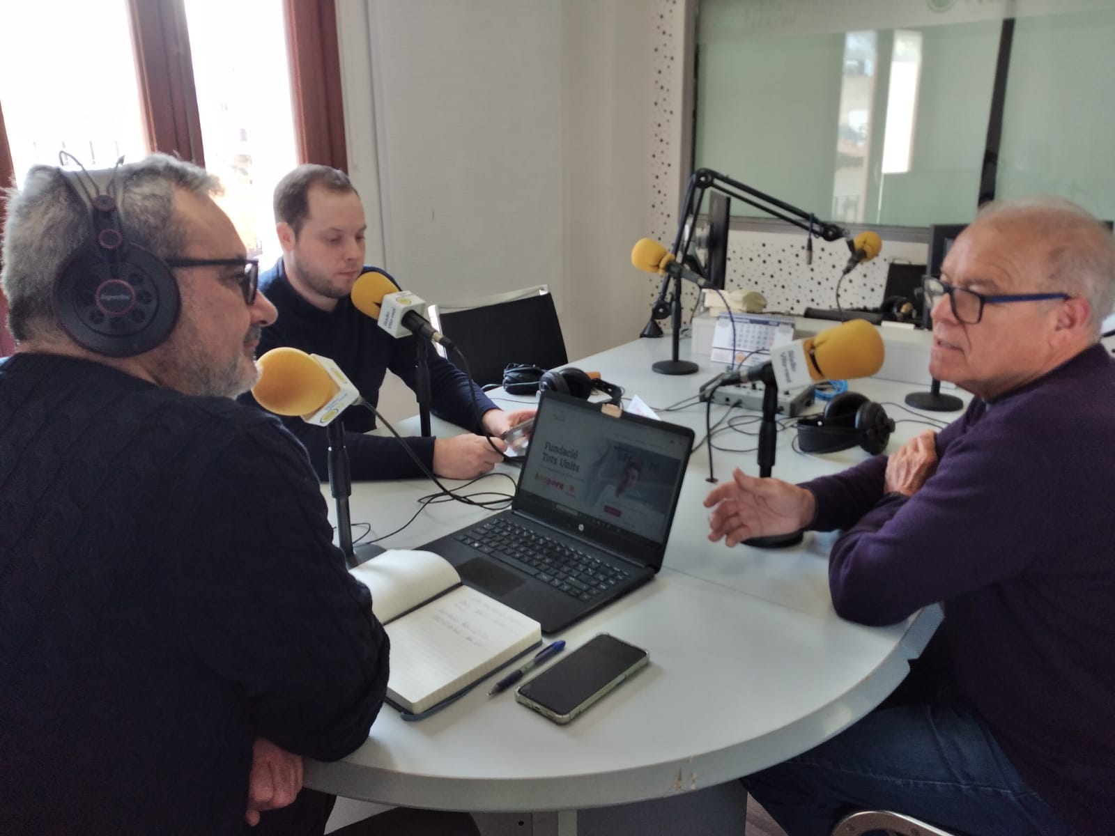 Parlem amb Héctor García i Antonio Agulleiro membres de l´associació de veïns barri Cor de Jesús