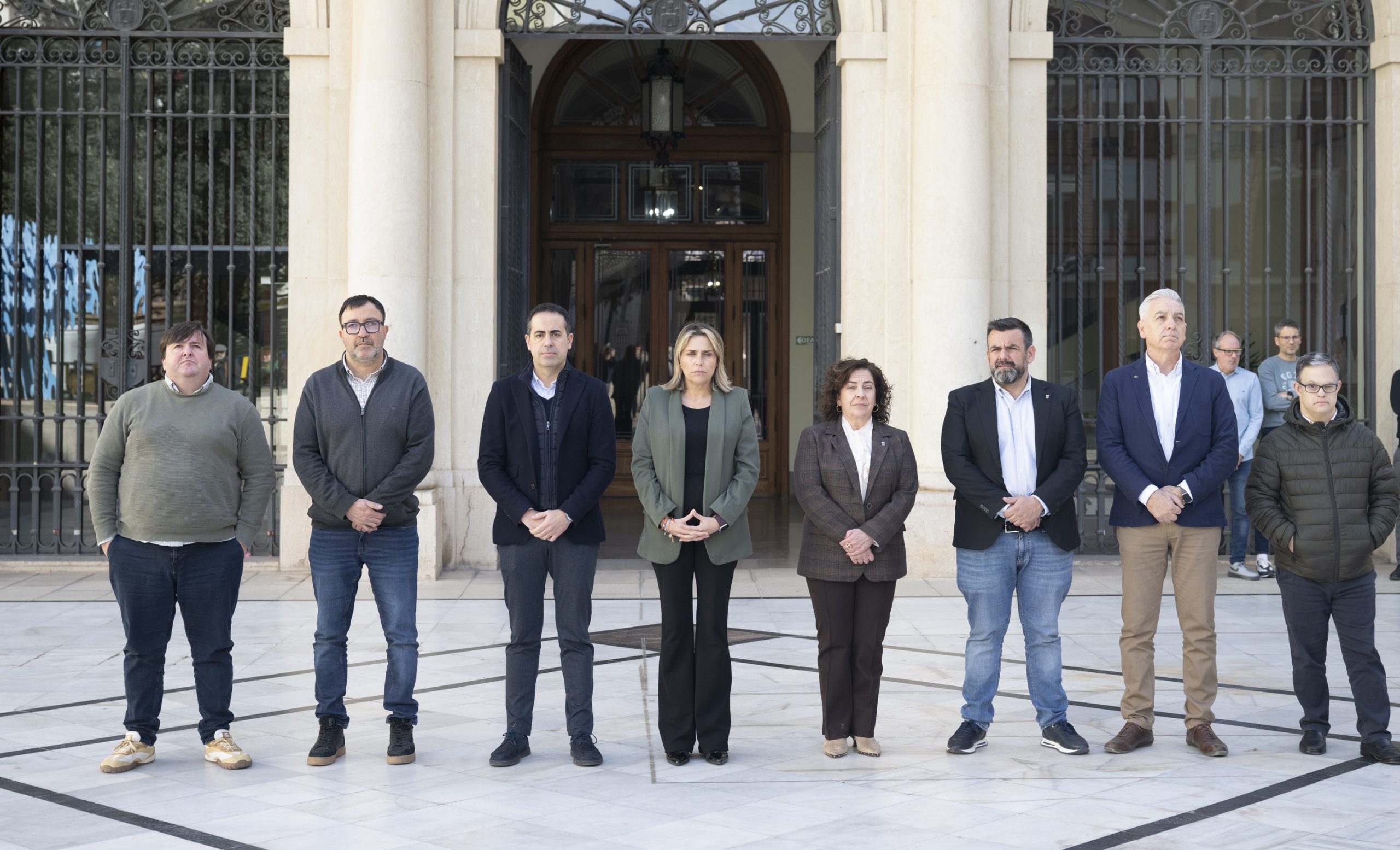 La Diputació de Castelló mostra la seua condemna per l’assassinat d’una dona i la seua filla menor a Xilxes