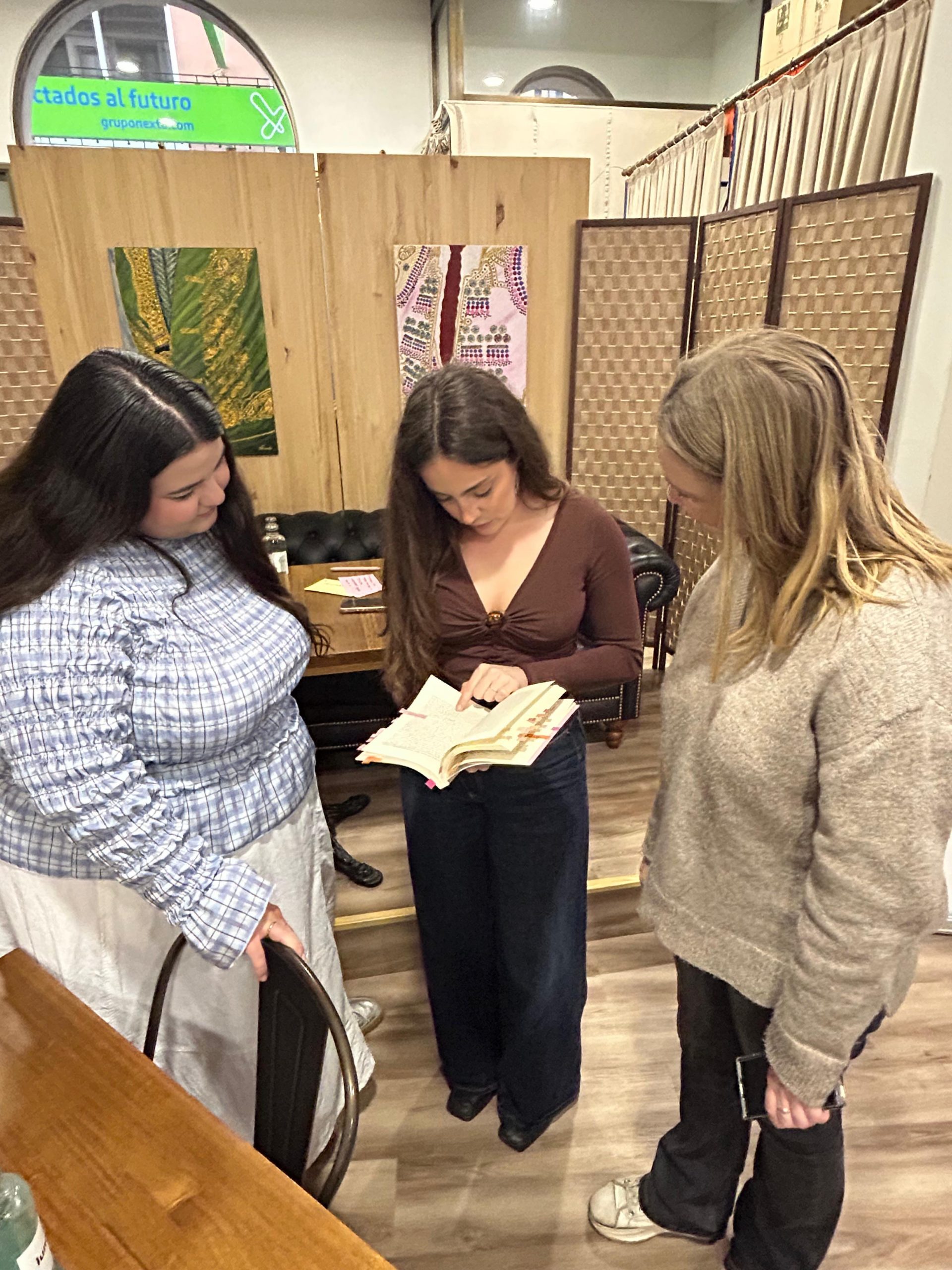 Vila-real acull la presentació del llibre “Un avortament, 8000 pessetes” amb un col·loqui sobre drets reproductius i memòria feminista