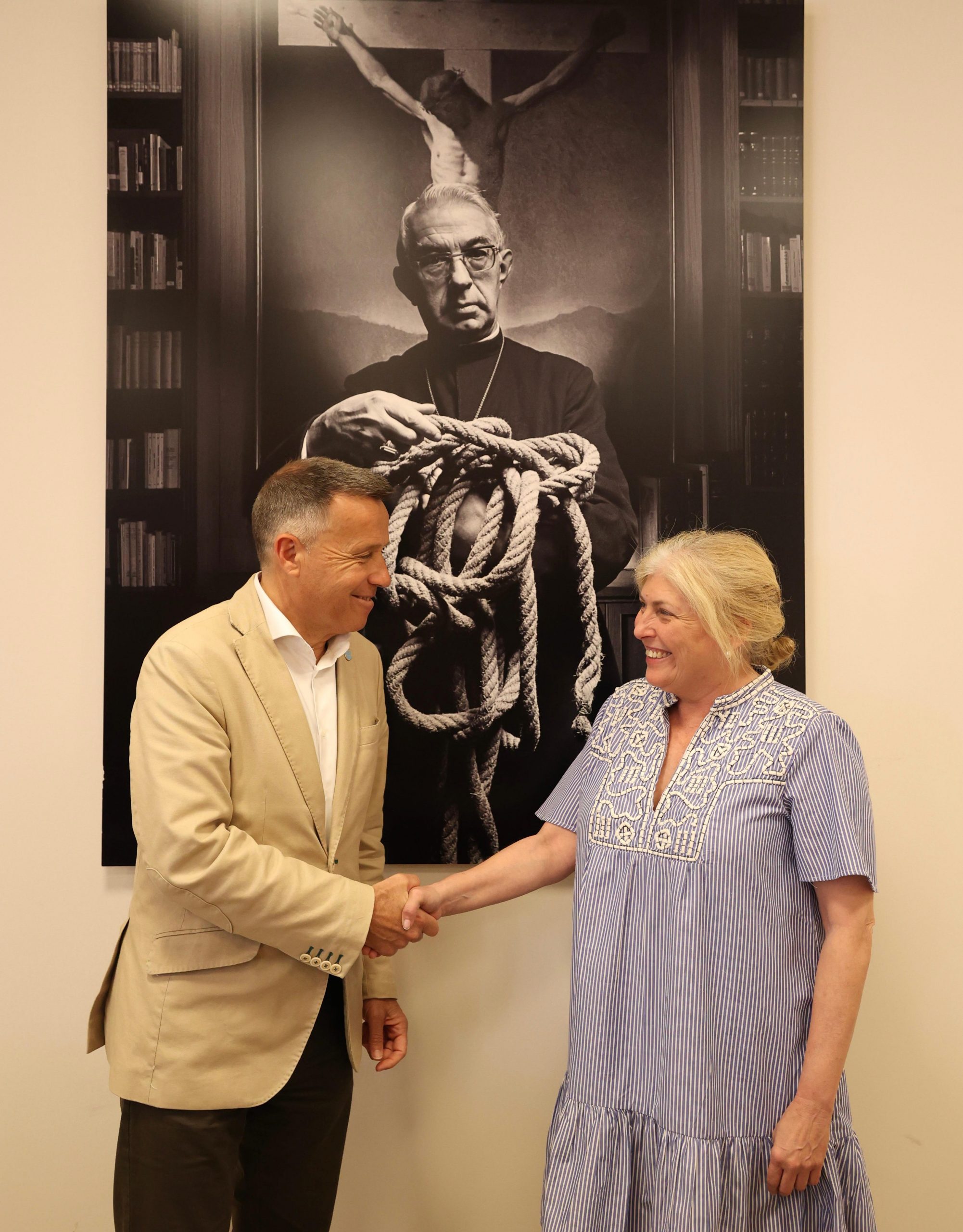 Burriana rep el llegat personal del Cardenal Tarancón per a la seua exhibició en el nou Museu