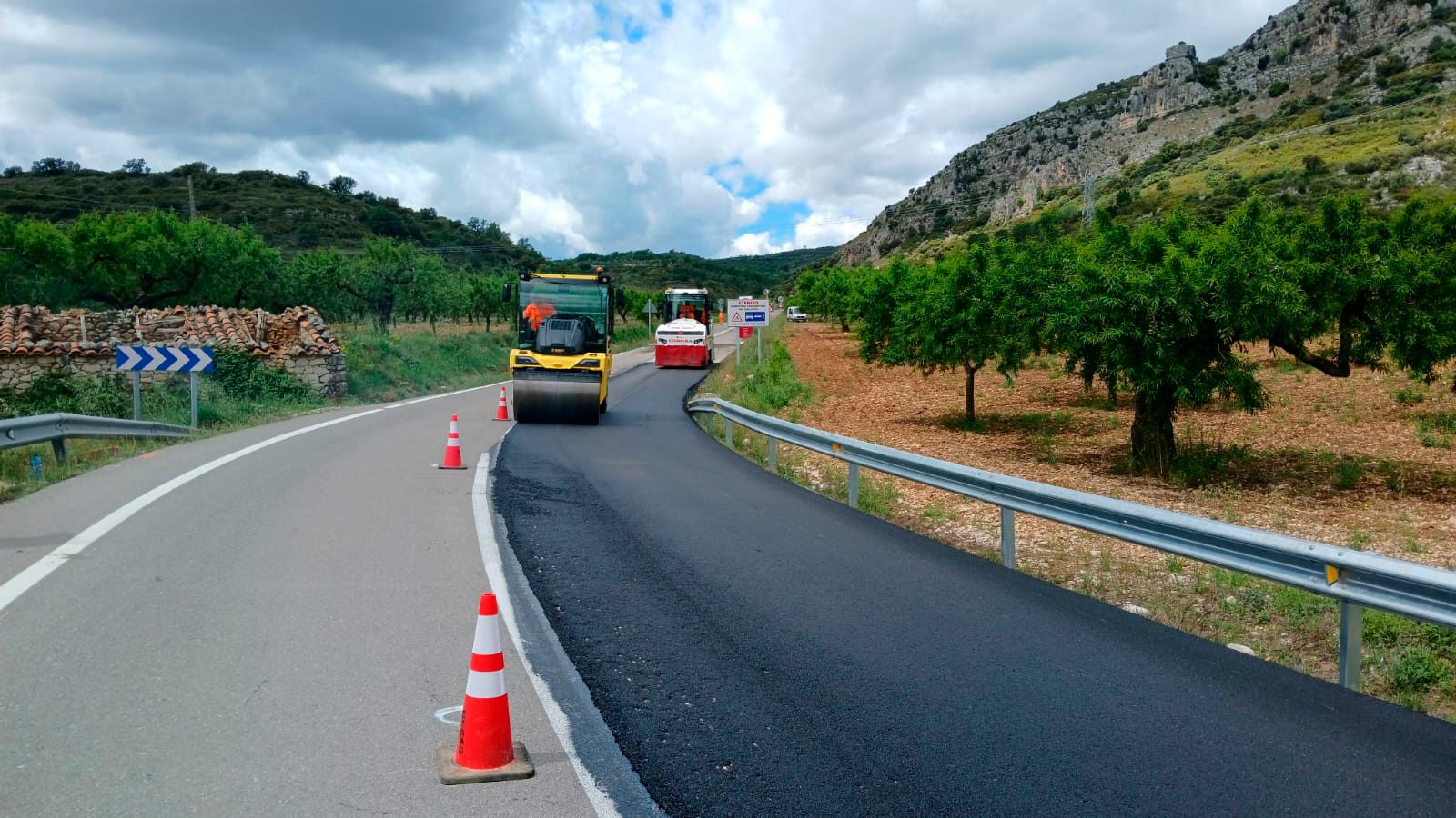 La Diputació de Castelló intensifica la millora de carreteres per a garantir la seguretat i la connectivitat a l’interior de la província