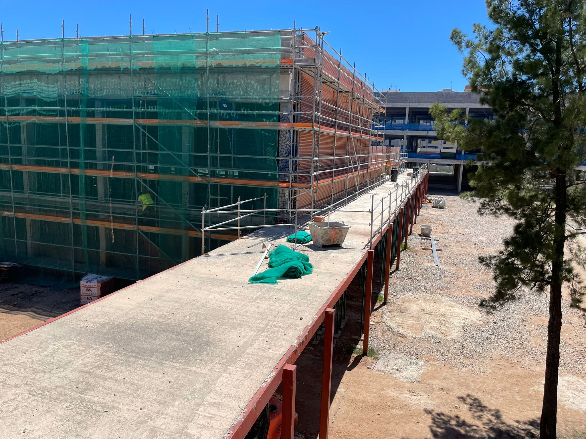 Les obres del nou IES Jaume I de Burriana continuen avançant concentrant-se en l’ala de l’edifici destinat als mòduls formatius