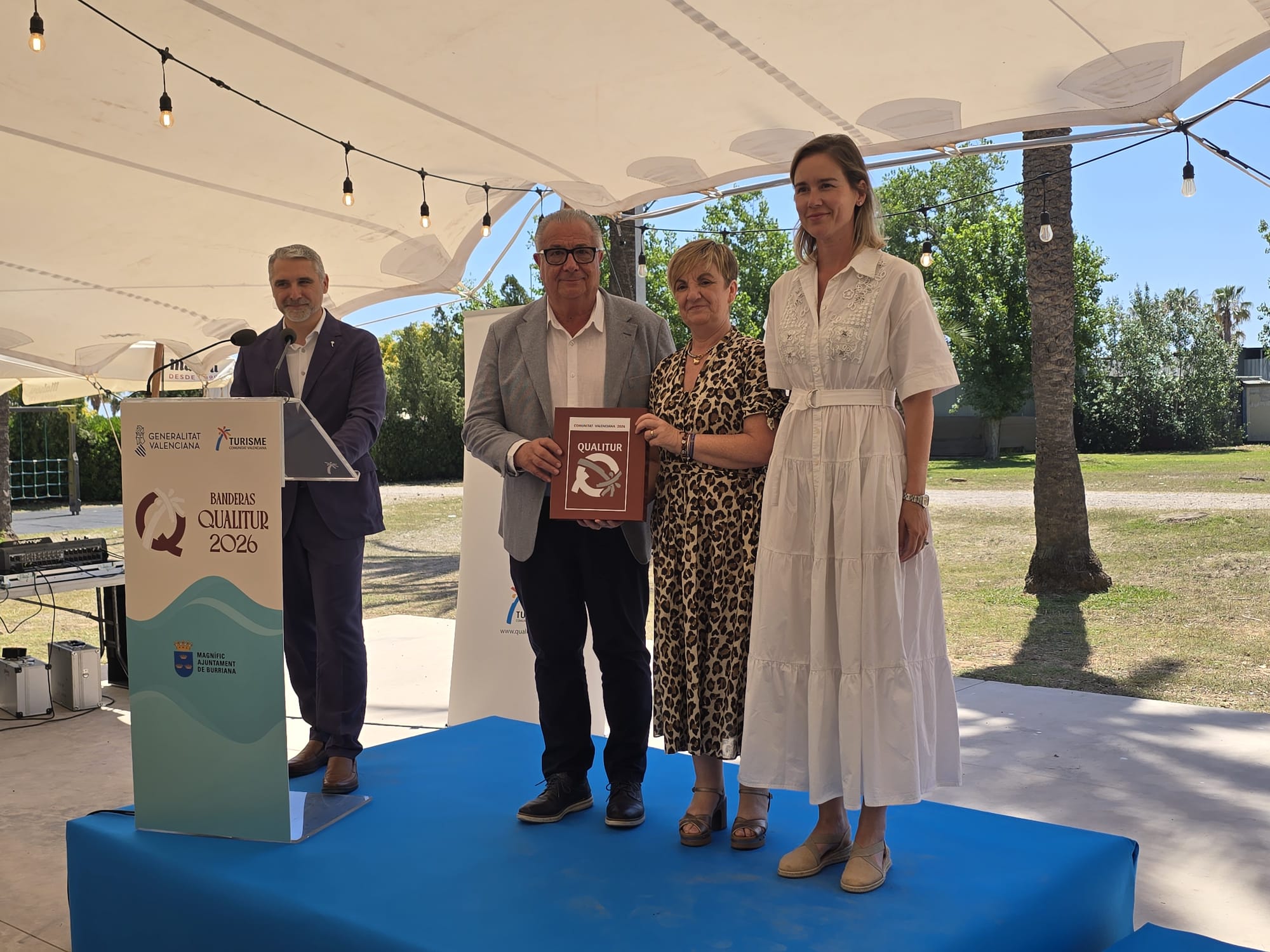 Oropesa del Mar recoge el distintivo Qualitur que certifica la excelencia de sus playas y servicios turísticos