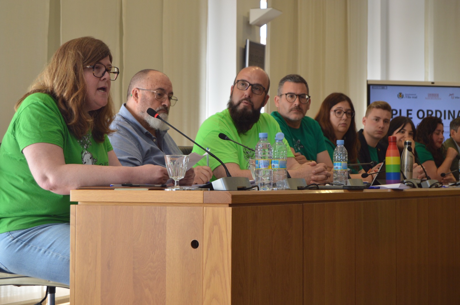 El Ple de Vila-real s’obri a les reivindicacions dels docents en vaga