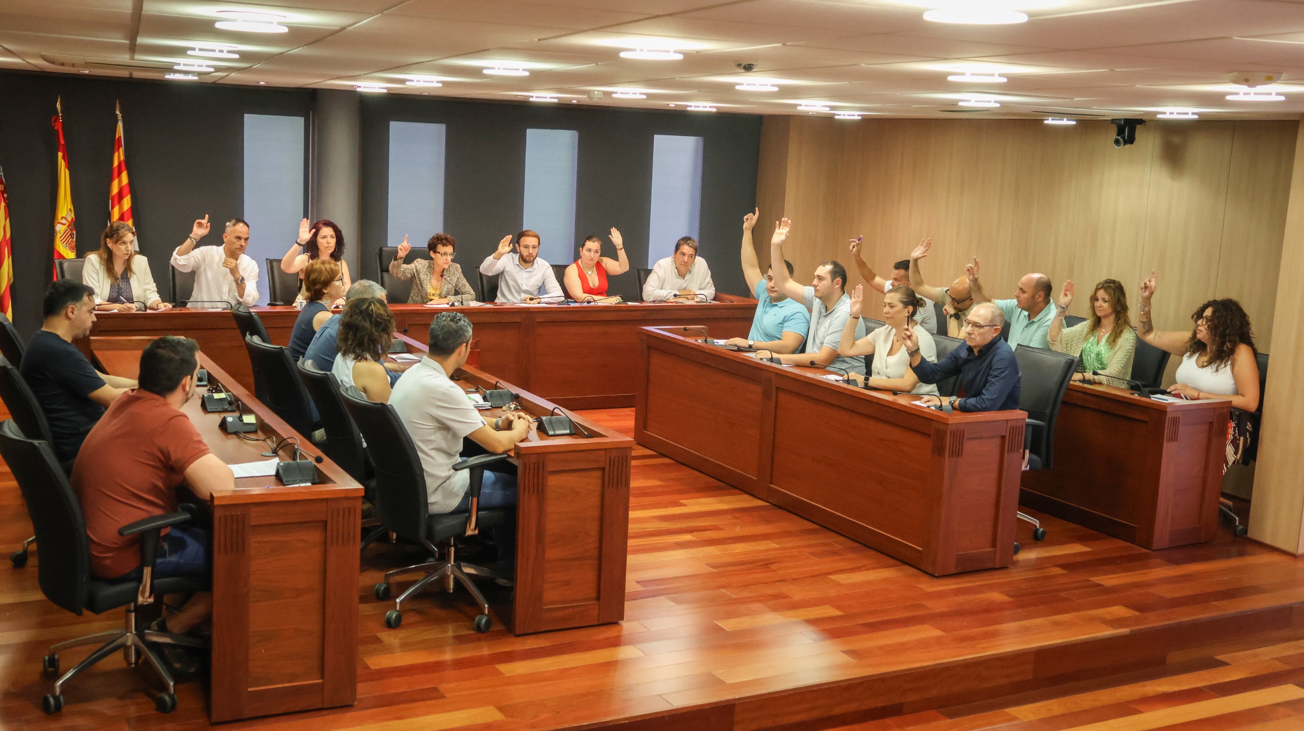 Onda defiende el territorio frente a las macroplantas solares con el voto en contra de PSOE y Compromís